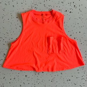 💘 FP MOVEMENT - THROWBACK CROPPED POCKET TANK ORANGE